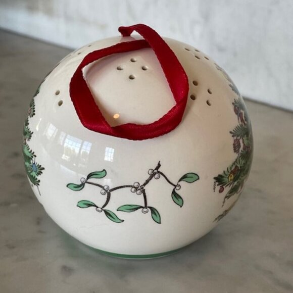 SPODE Christmas Tree Pompadour Hanging Porcelain Ball Vintage - Picture 6 of 11
